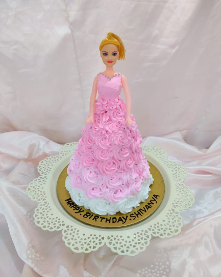 Doll cake
