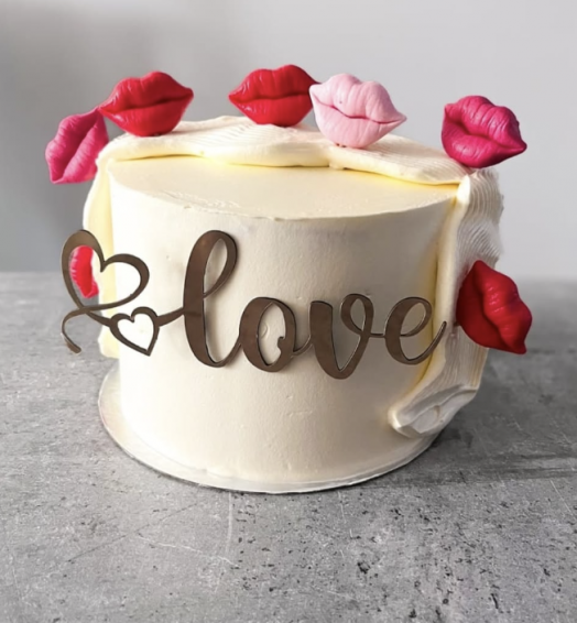 Love and Kisses cake