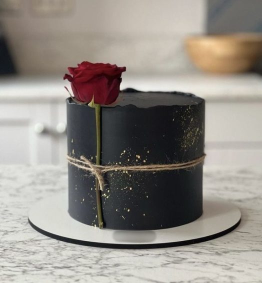 Ravishing Rose Cake
