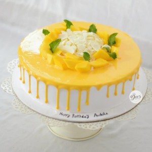 Rich Mango Cake