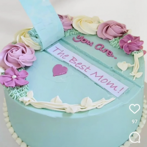 Secret message cake for mom